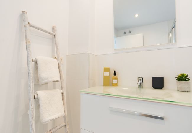 Apartamento en Málaga - Urbe10 Angel Ganivet Premium 2 Bedrooms Apartmen Apartamento en Málaga - Urbe10 Angel Ganivet Premium 2 Bedrooms Apartmen