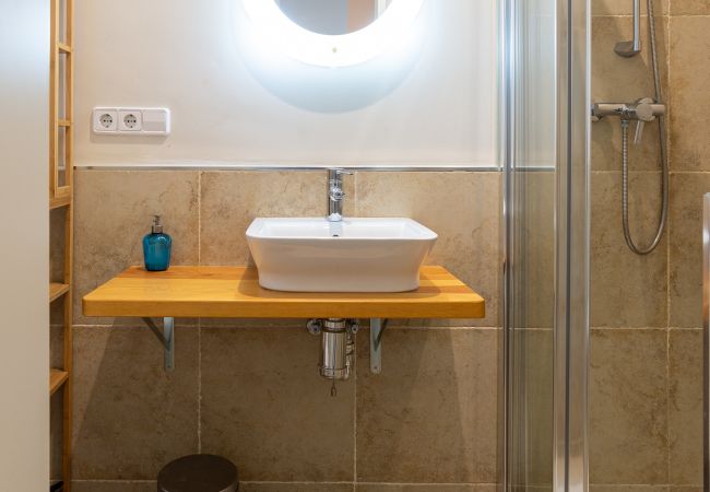 Apartamento en Málaga - Urbe10 Angel Suites 2 Bedrooms Apartment (2A) Apartamento en Málaga - Urbe10 Angel Suites 2 Bedrooms Apartment (2A)