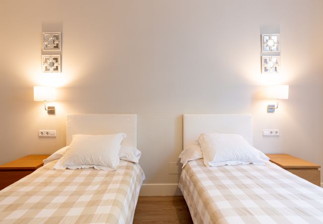 Apartamento en Málaga - Urbe10 Angel Suites 2 Bedrooms Apartment (2A) Apartamento en Málaga - Urbe10 Angel Suites 2 Bedrooms Apartment (2A)