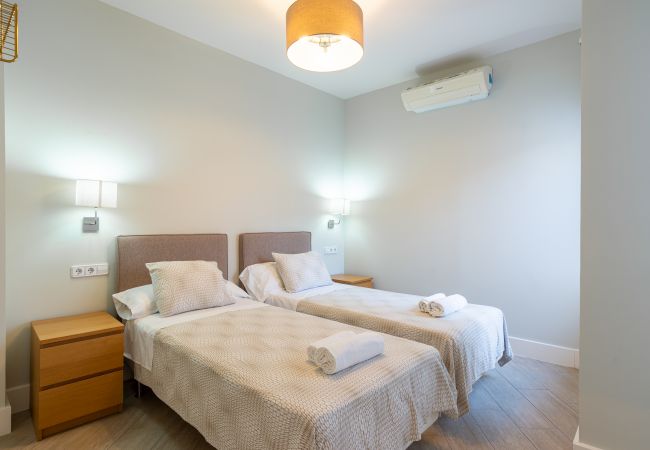 Apartamento en Málaga - Urbe10 Angel Suites 2 Bedrooms Apartment (4A) Apartamento en Málaga - Urbe10 Angel Suites 2 Bedrooms Apartment (4A)