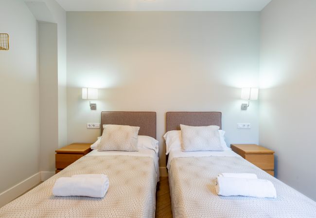 Apartamento en Málaga - Urbe10 Angel Suites 2 Bedrooms Apartment (4A) Apartamento en Málaga - Urbe10 Angel Suites 2 Bedrooms Apartment (4A)