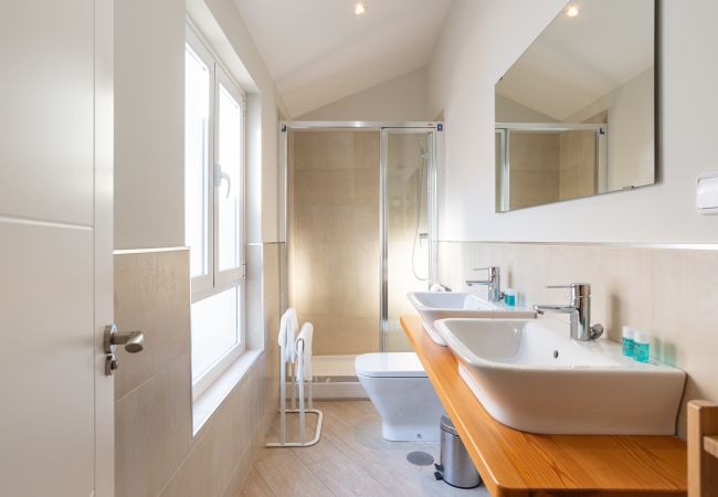 Apartamento en Málaga - Urbe10 Angel Suites 2 Bedrooms Apartment (4A) Apartamento en Málaga - Urbe10 Angel Suites 2 Bedrooms Apartment (4A)