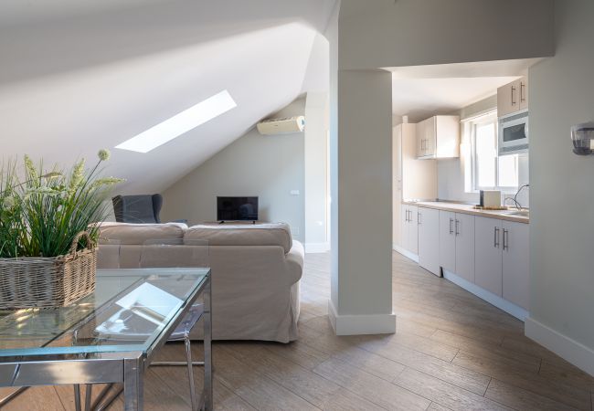 Apartamento en Málaga - Urbe10 Angel Suites duplex 2 Bedrooms (4C) Apartamento en Málaga - Urbe10 Angel Suites duplex 2 Bedrooms (4C)