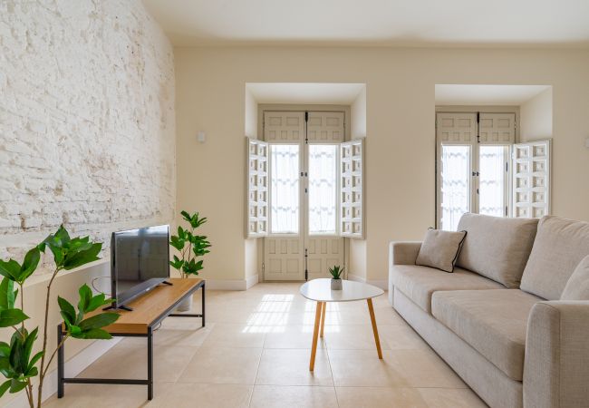 Apartamento en Málaga - Urbe 10 Carreteria 1 Bedroom Apartment
