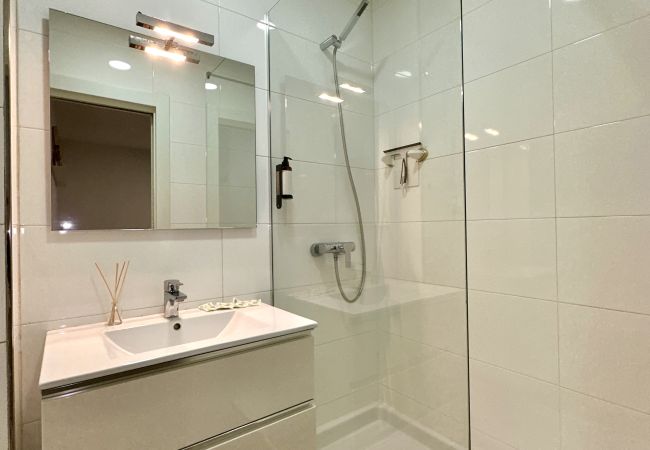 Apartamento en Málaga - Urbe10 Santa Lucia 1 Bedroom Apartment (A Apartamento en Málaga - Urbe10 Santa Lucia 1 Bedroom Apartment (A