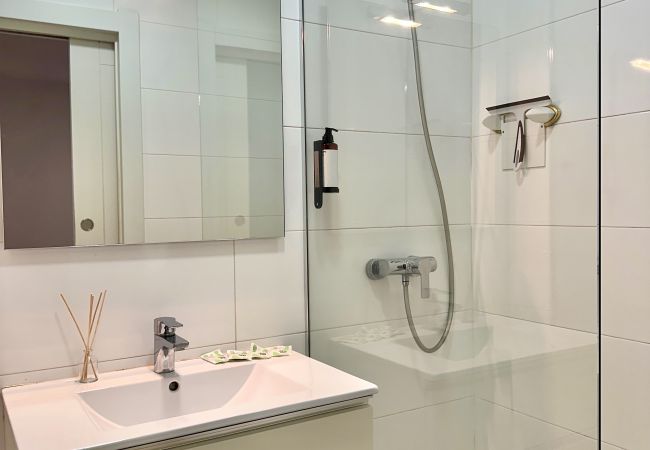 Apartamento en Málaga - Urbe10 Santa Lucia 1 Bedroom Apartment (A Apartamento en Málaga - Urbe10 Santa Lucia 1 Bedroom Apartment (A