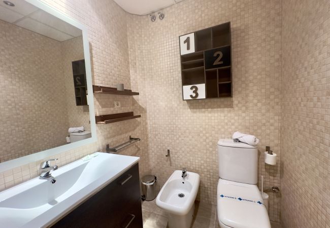 Apartamento en Málaga - Urbe10 Plaza de Uncibay 3 Bedrooms apatment Apartamento en Málaga - Urbe10 Plaza de Uncibay 3 Bedrooms apatment