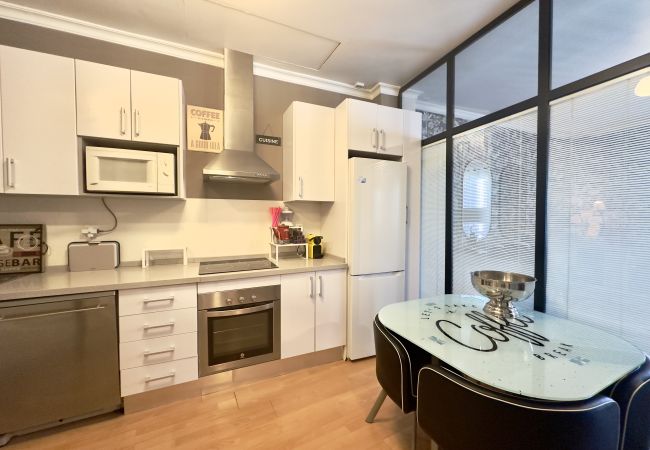 Apartamento en Málaga - Urbe10 Plaza de Uncibay 3 Bedrooms apatment Apartamento en Málaga - Urbe10 Plaza de Uncibay 3 Bedrooms apatment
