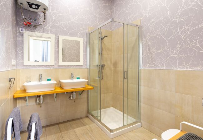 Apartment in Málaga - Urbe10 Angel Suites 1 Bedroom Apartment (3C) Apartment in Málaga - Urbe10 Angel Suites 1 Bedroom Apartment (3C)
